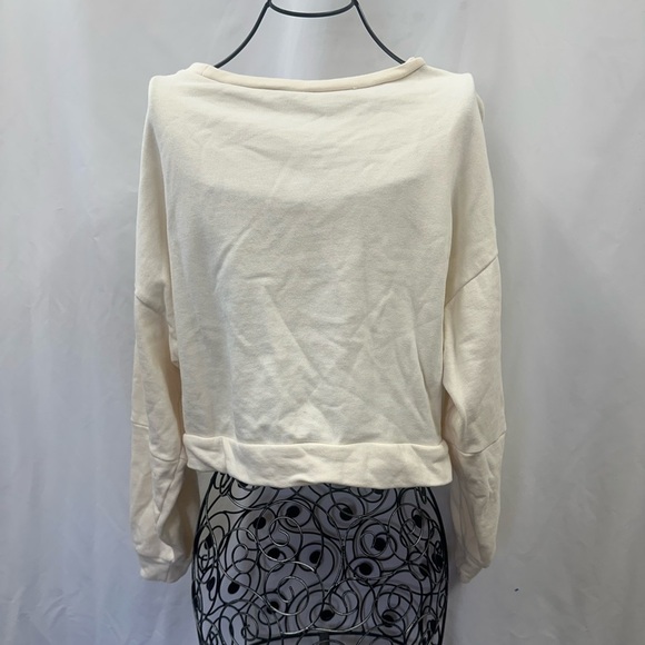 BAR III white cropped sweater with silver details size M - Picture 4 of 6